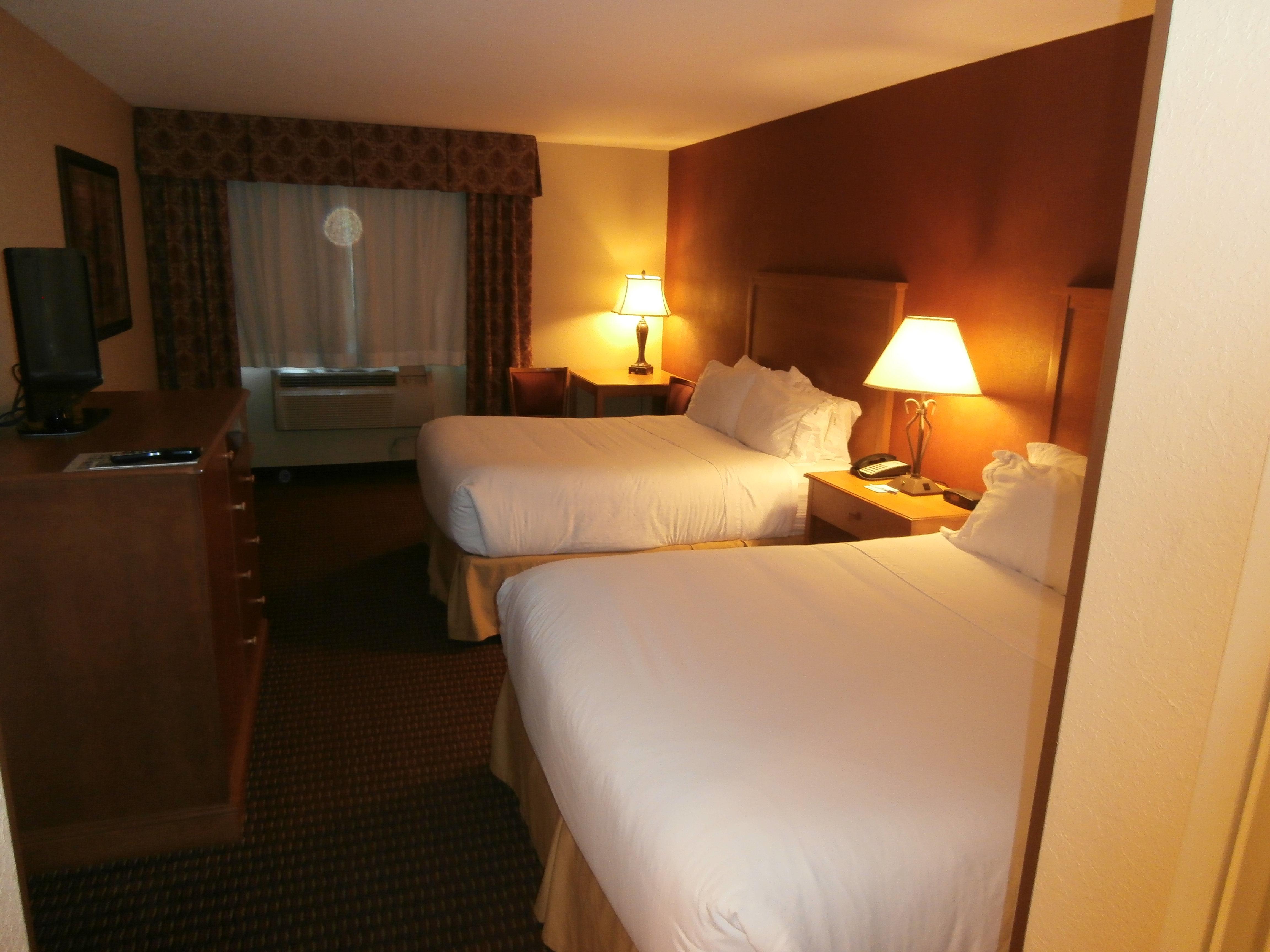 Holiday Inn Express Hotel & Suites Raton By Ihg Exteriör bild