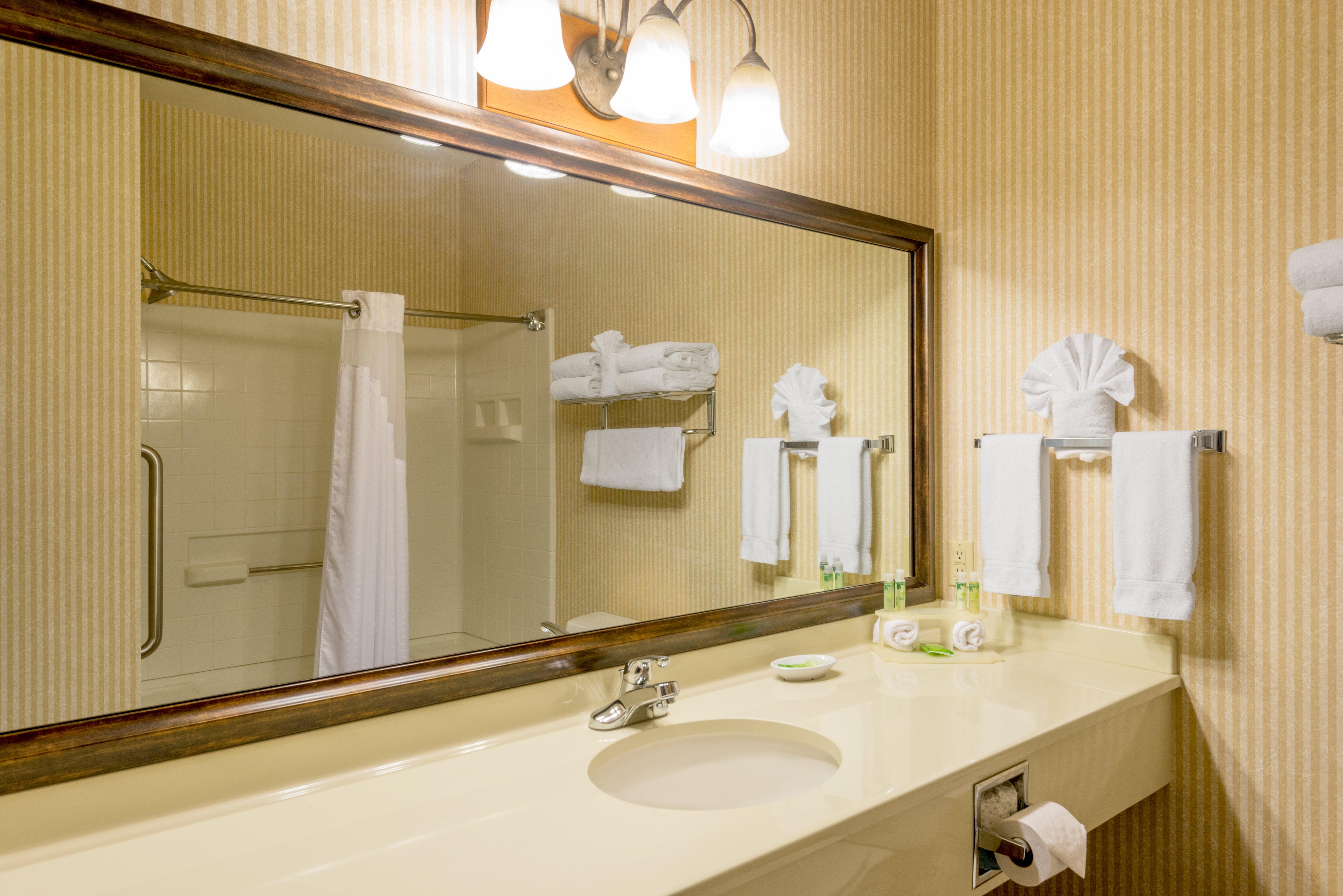 Holiday Inn Express Hotel & Suites Raton By Ihg Exteriör bild