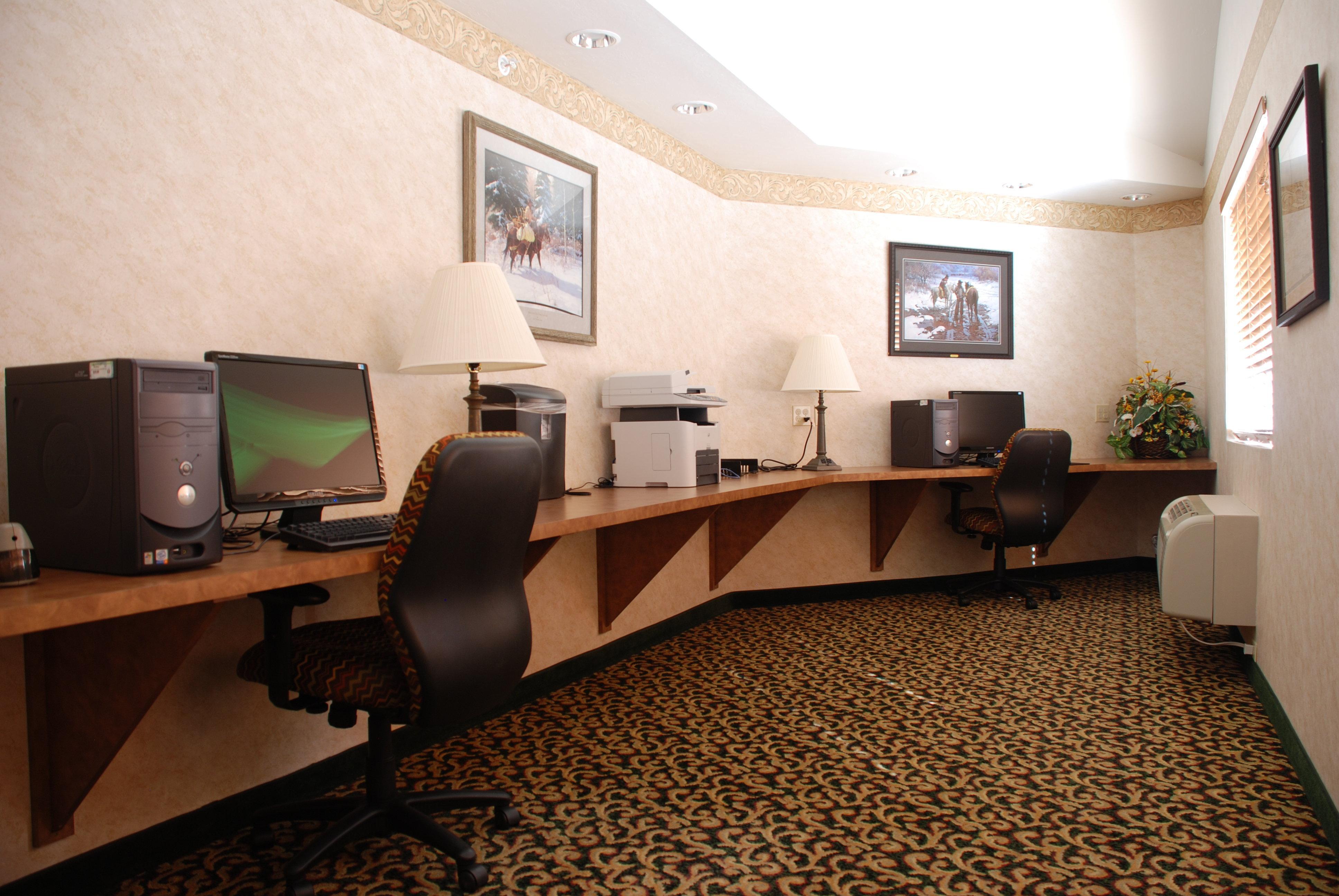 Holiday Inn Express Hotel & Suites Raton By Ihg Exteriör bild