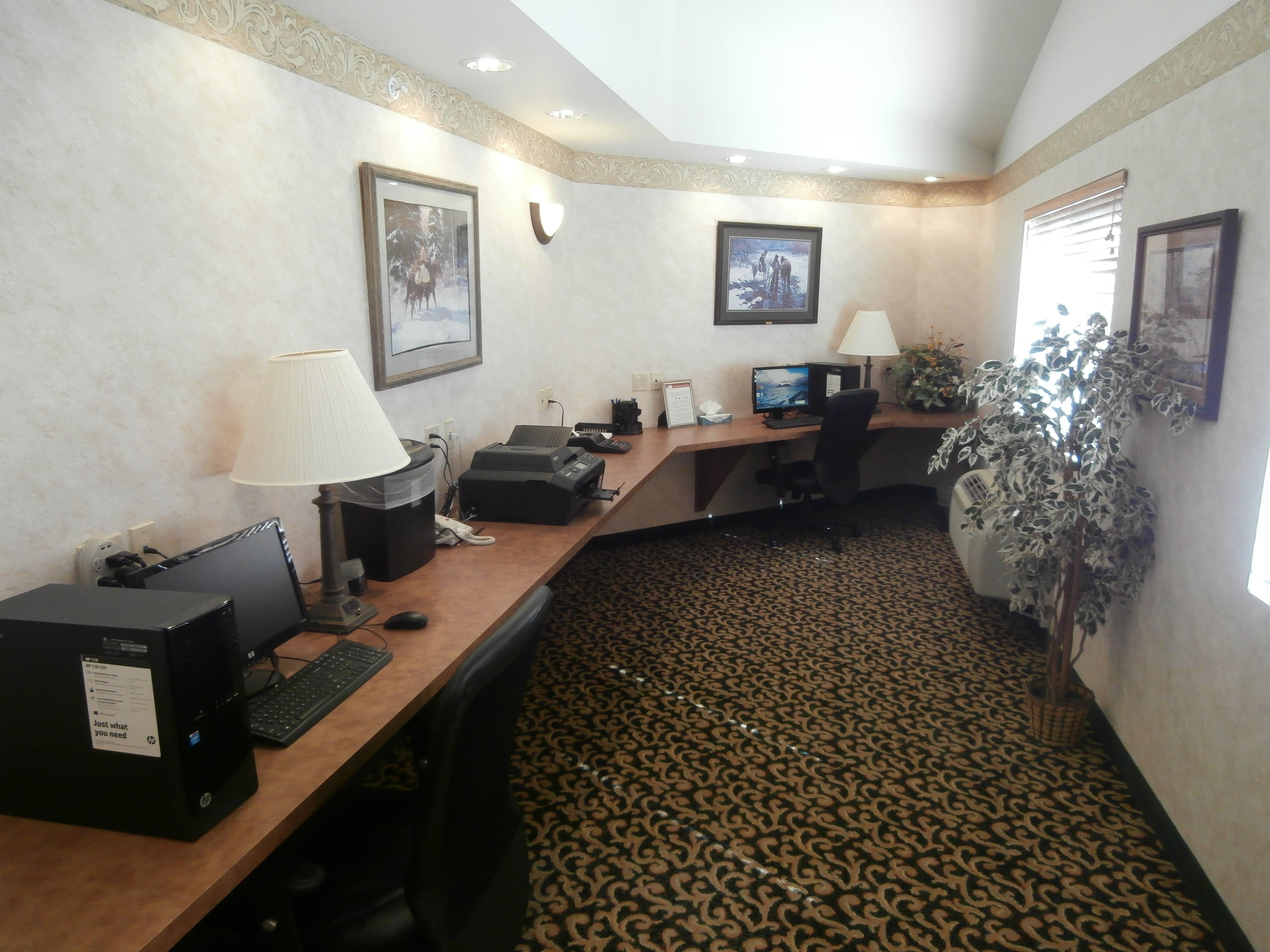 Holiday Inn Express Hotel & Suites Raton By Ihg Exteriör bild